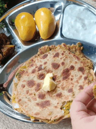 Besan Pyaaz Paratha (Punjabi Paratha) recipe