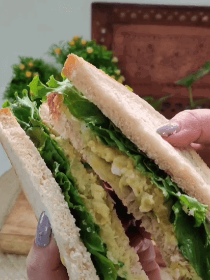 Low Calorie High Protein Avocado and Chickpea Mash Sandwich recipe