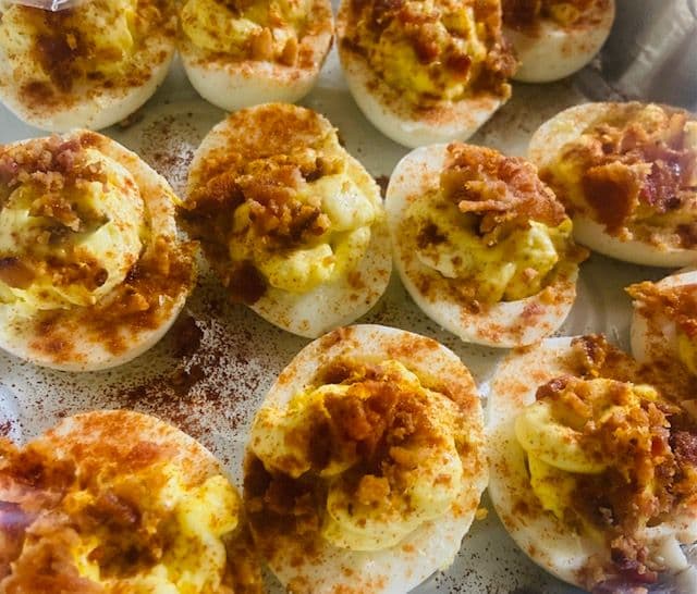 Easy Deviled Eggs with bacon recipe