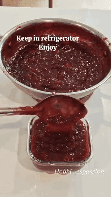 Fresh Strawberry and Rhubarb Jam recipe