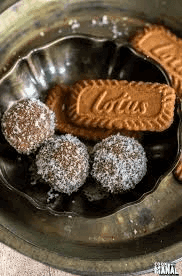 Lotus Biscoff Laddus recipe