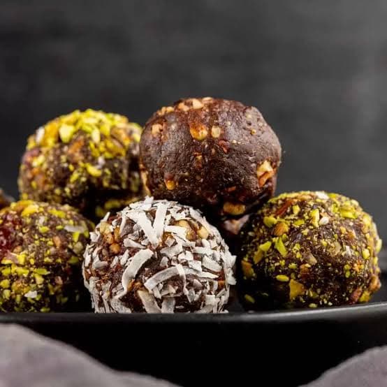 Date Snack Balls recipe