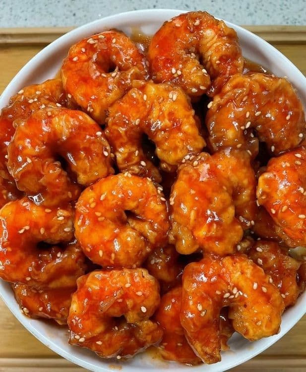 Crispy Fried Shrimp in Buffalo Sauce recipe