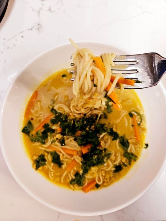 Crockpot Chicken Red Curry Ramen recipe