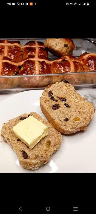 Traditional Hot Cross Buns recipe