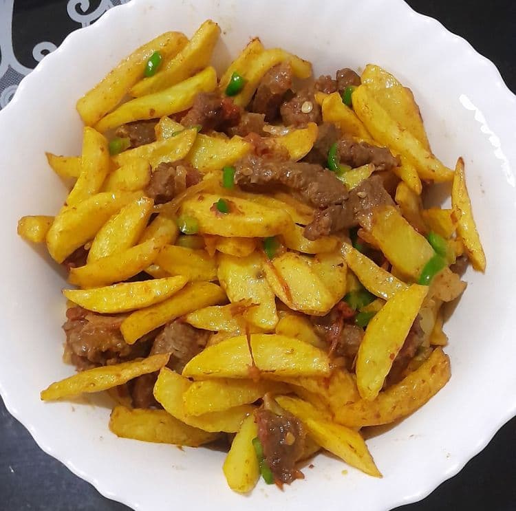 French Fry With Dry Fried Beef recipe