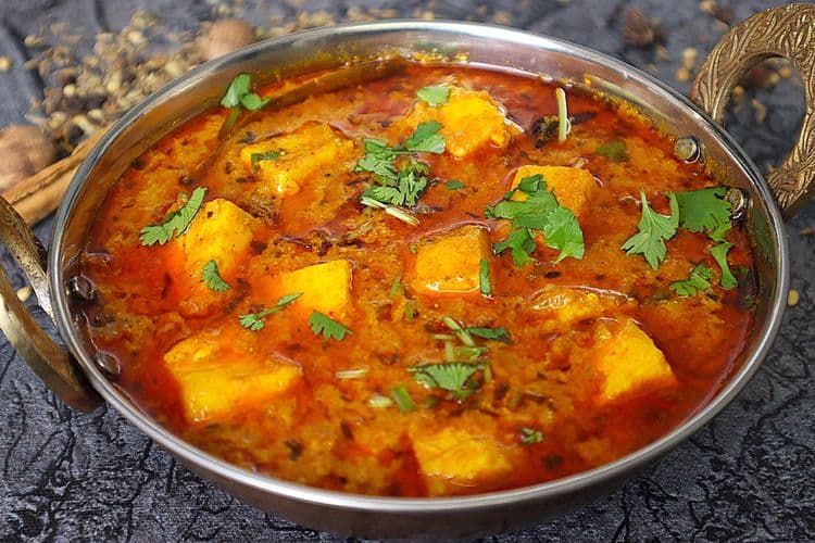 Dhaba Style Paneer Curry recipe