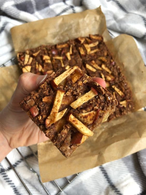 Apple, Cinnamon and Nutmeg Squares  recipe