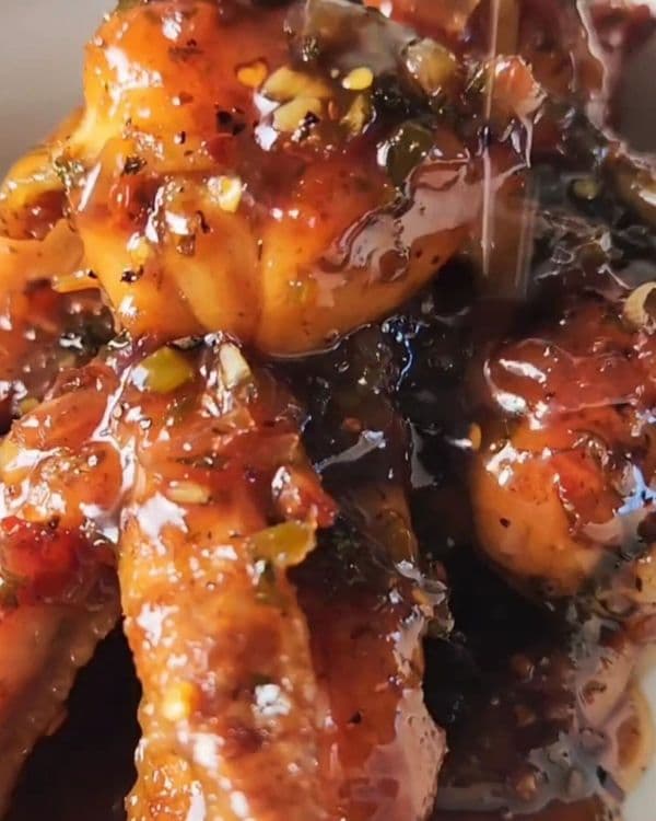 Spicy Honey-Glazed Chicken Wings recipe