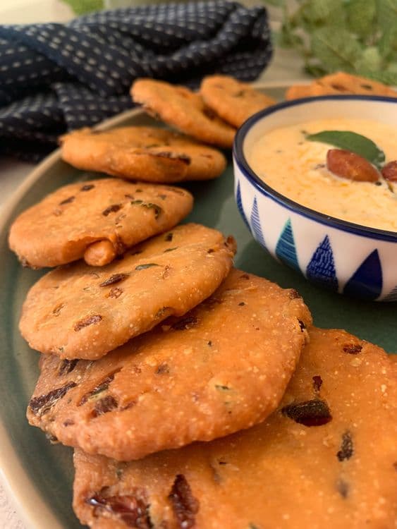 Maddur Vada  recipe