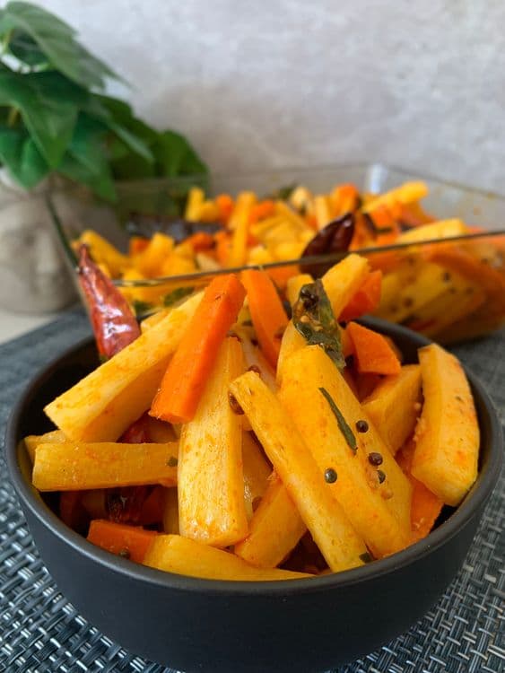 Quick Carrot & Radish Pickle recipe