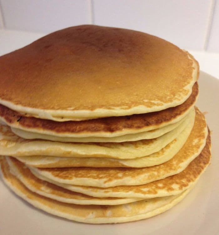 Simple Fluffy Pancakes recipe