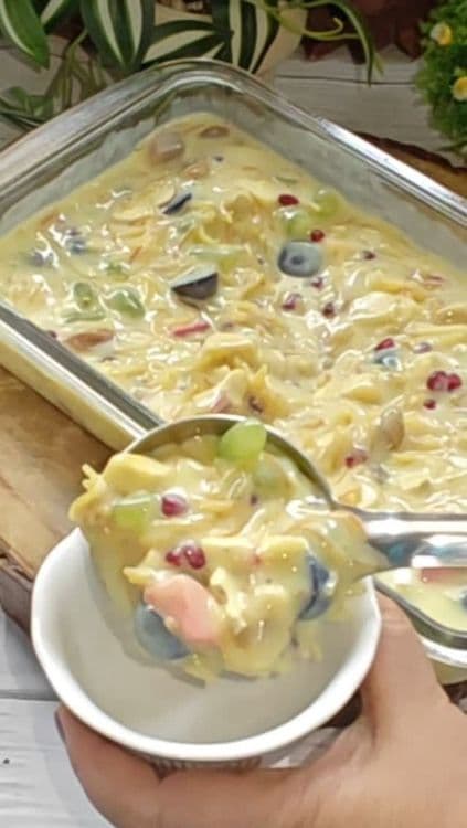 Seviyan Fruit Custard recipe