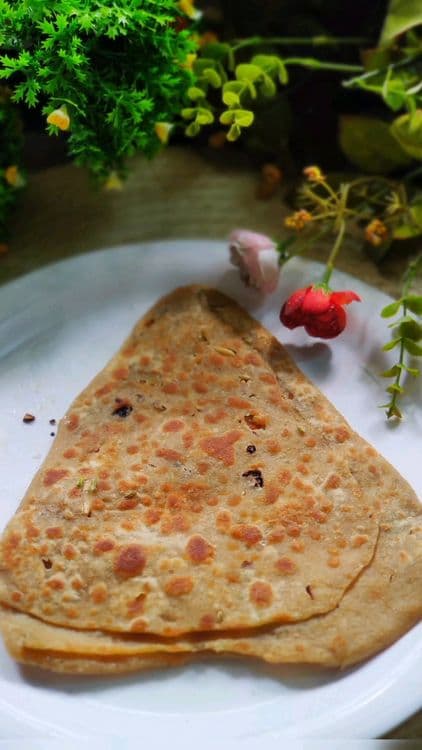 Shahi Meetha Dry Fruits Paratha recipe