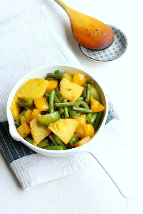 Pineapple and Bell Pepper Stir Fry recipe