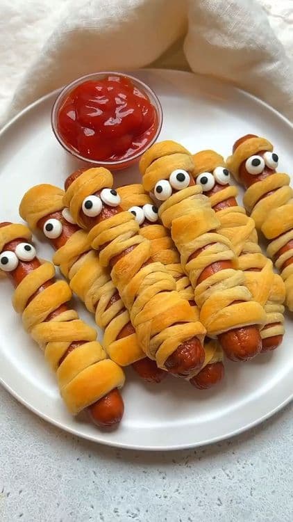 Halloween Mummy Dogs recipe