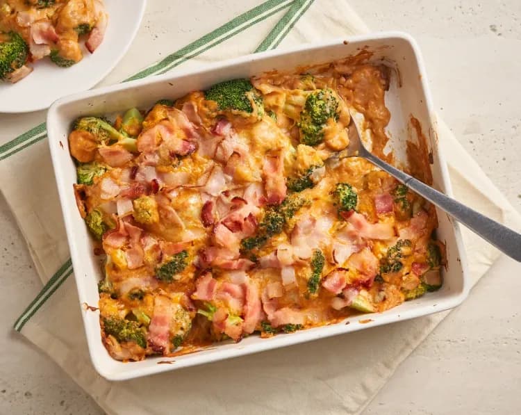 Cheesy Broccoli and Bacon Casserole recipe