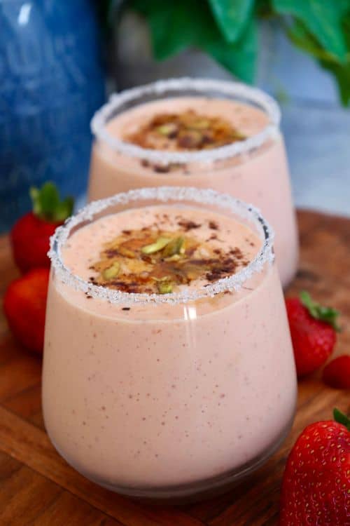 Strawberry Mango Smoothie recipe